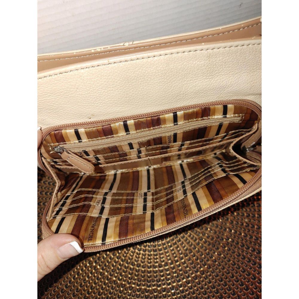 Designer Tignanello Leather Crossbody Size ONE SIZE - 5 Thumbnail