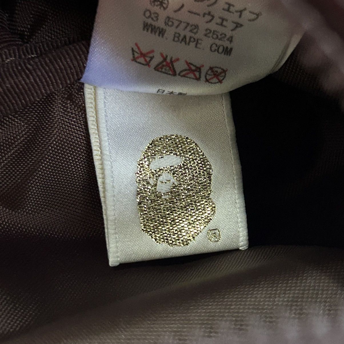 Bape 2010 Baby Milo X Sanrio Hello Kitty Crossbody Bag Size ONE SIZE - 9 Thumbnail