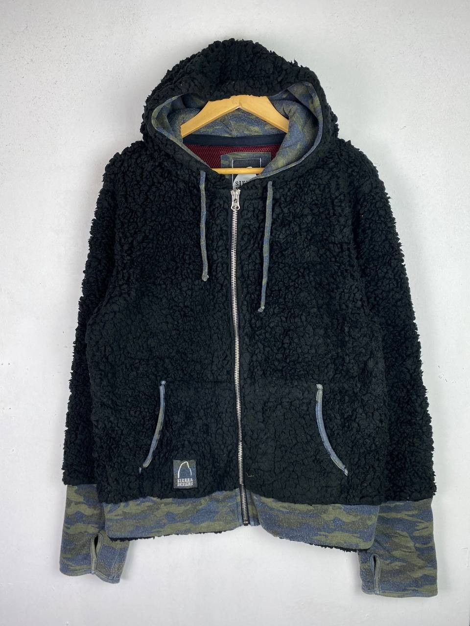 image of Avant Garde x Sierra Designs Sierra Design Fleece Jacket Camo Finishing Net Lining in Black (Size X