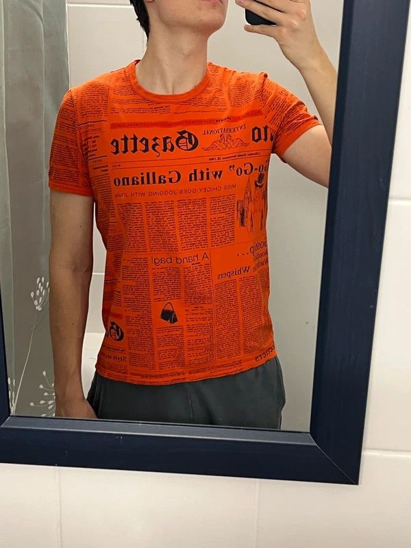 John Galliano John Galliano Gazette Orange T-shirt Size US M / EU 48-50 / 2 - 14 Thumbnail
