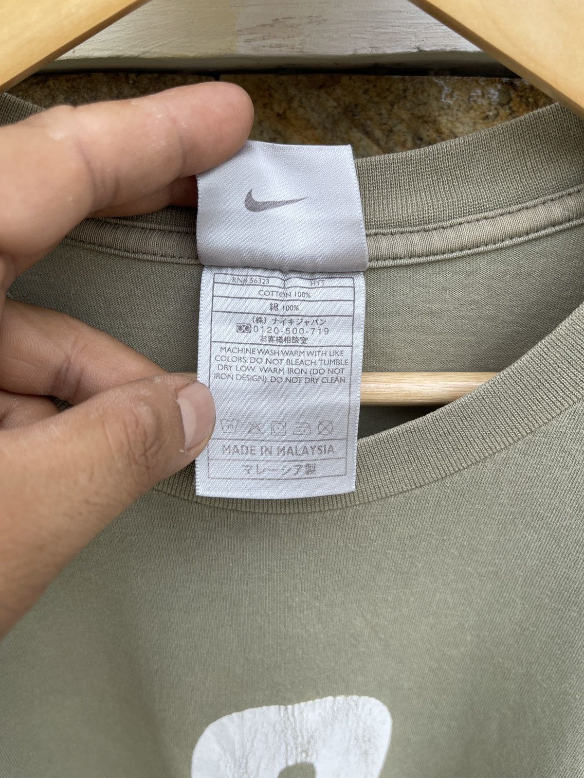 Nike Rare🔥Vintage NIKE Question Mark Center Logo Tee Size US L / EU 52-54 / 3 - 6 Thumbnail
