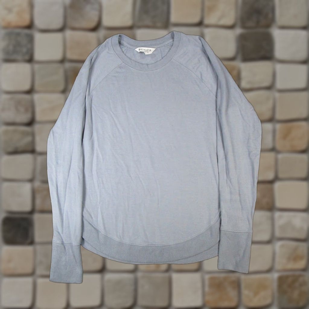 Athleta Athleta Shirt Womens S Blue Yoga Pullover Pullover Casual Activewear Womens Small Blue Athleta Shirt S Yoga Pullover Size S / US 4 / IT 40 - 1 Thumbnail