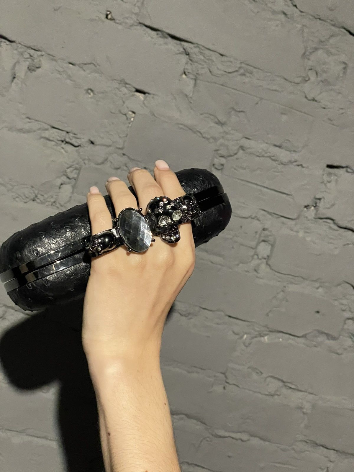 Alexander McQueen Clutch Alexander McQueen knuckle skull bag Size ONE SIZE - 13 Thumbnail