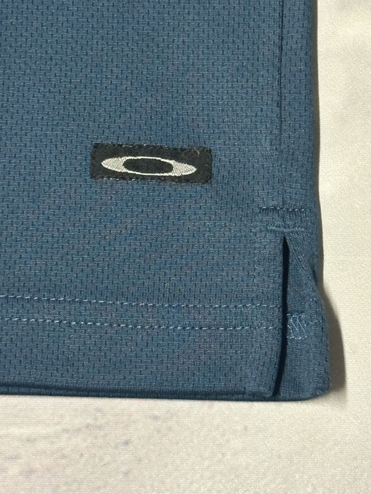 Oakley Oakley Software rare 00s mint conditions size L Size US L / EU 52-54 / 3 - 6 Thumbnail