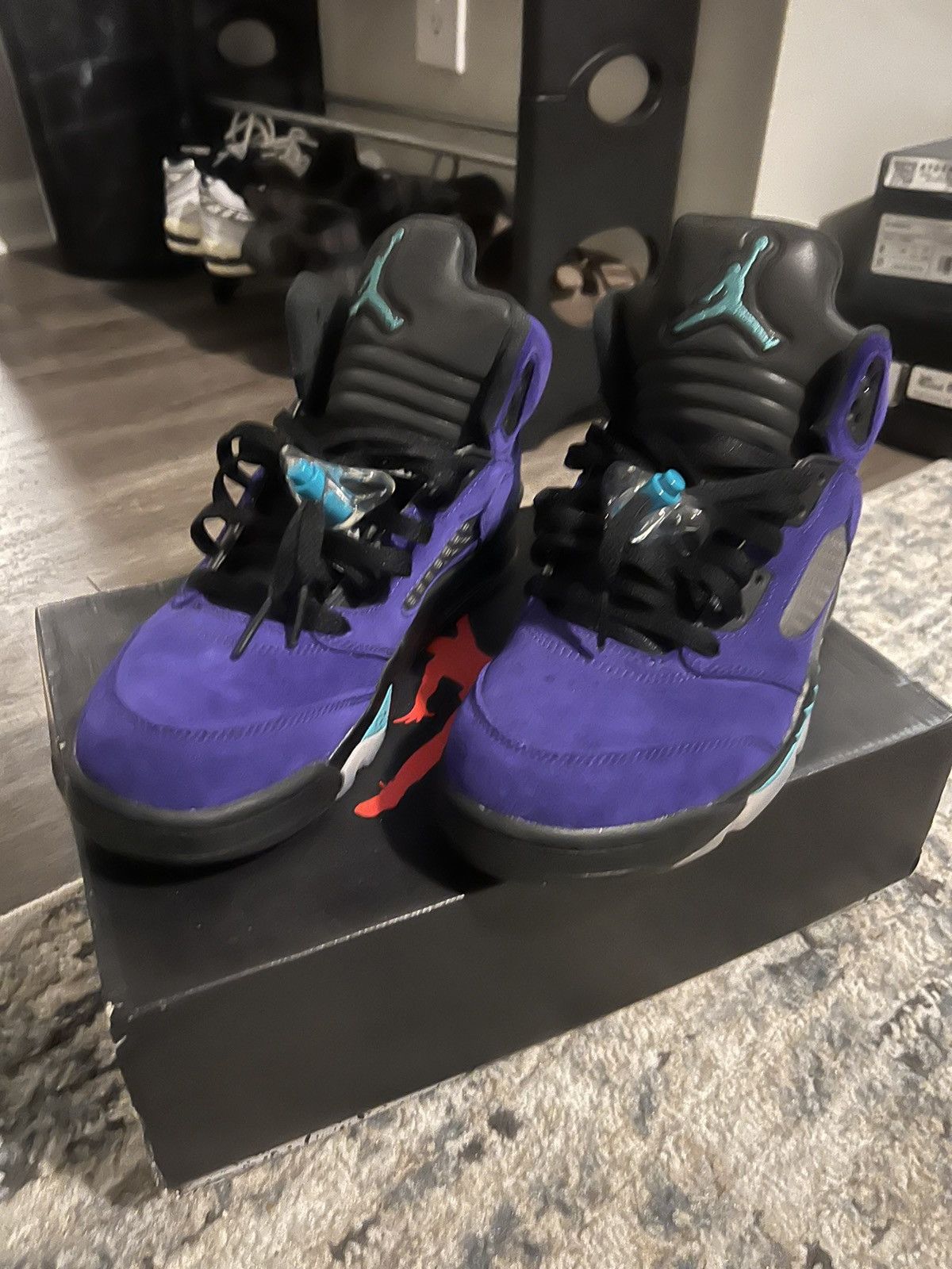 Jordan Brand Air jordan retro 5 “Alternate grape “ Size US 8 / EU 41 - 3 Thumbnail