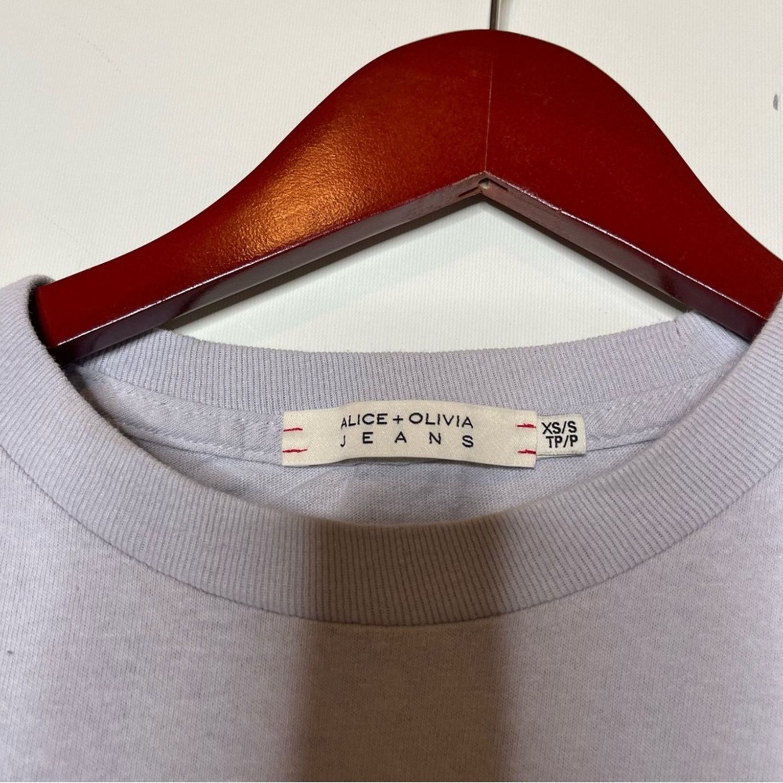 Alice + Olivia Alice & Olivia Guns 'n' Roses Hell Tour Band Tee S M Size S / US 4 / IT 40 - 2 Thumbnail