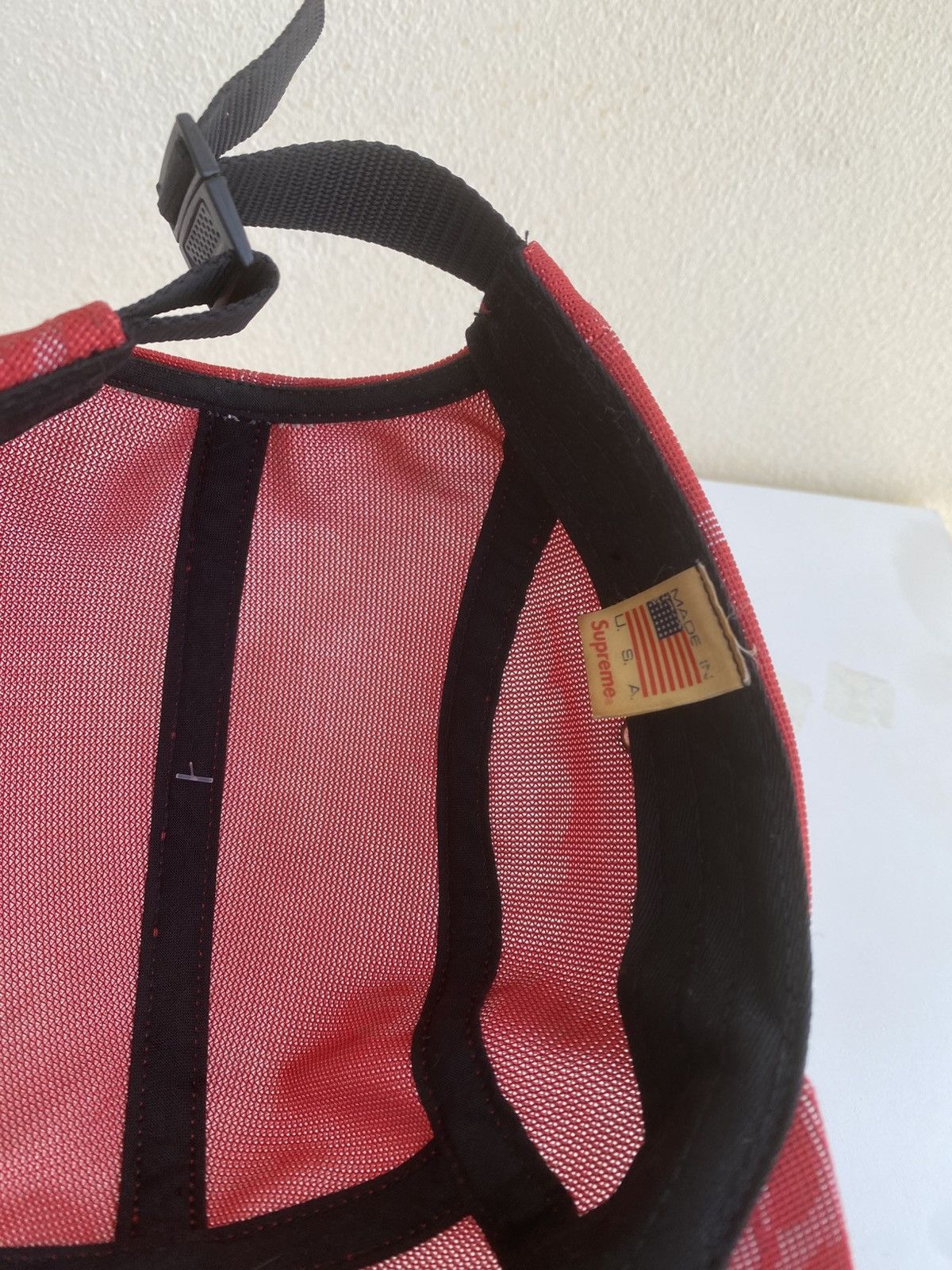 Supreme Rare Supreme Lenticular Logo Camp Cap Red SS19 Size ONE SIZE - 13 Thumbnail