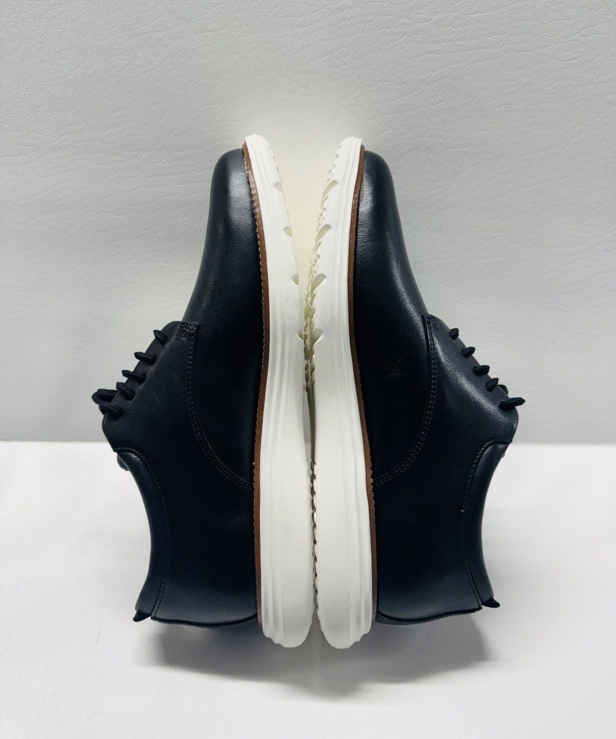 Cole Haan Cole Haan Grand+ Ultra Ox Casual Shoes Black Size US 9.5 / EU 42-43 - 3 Thumbnail