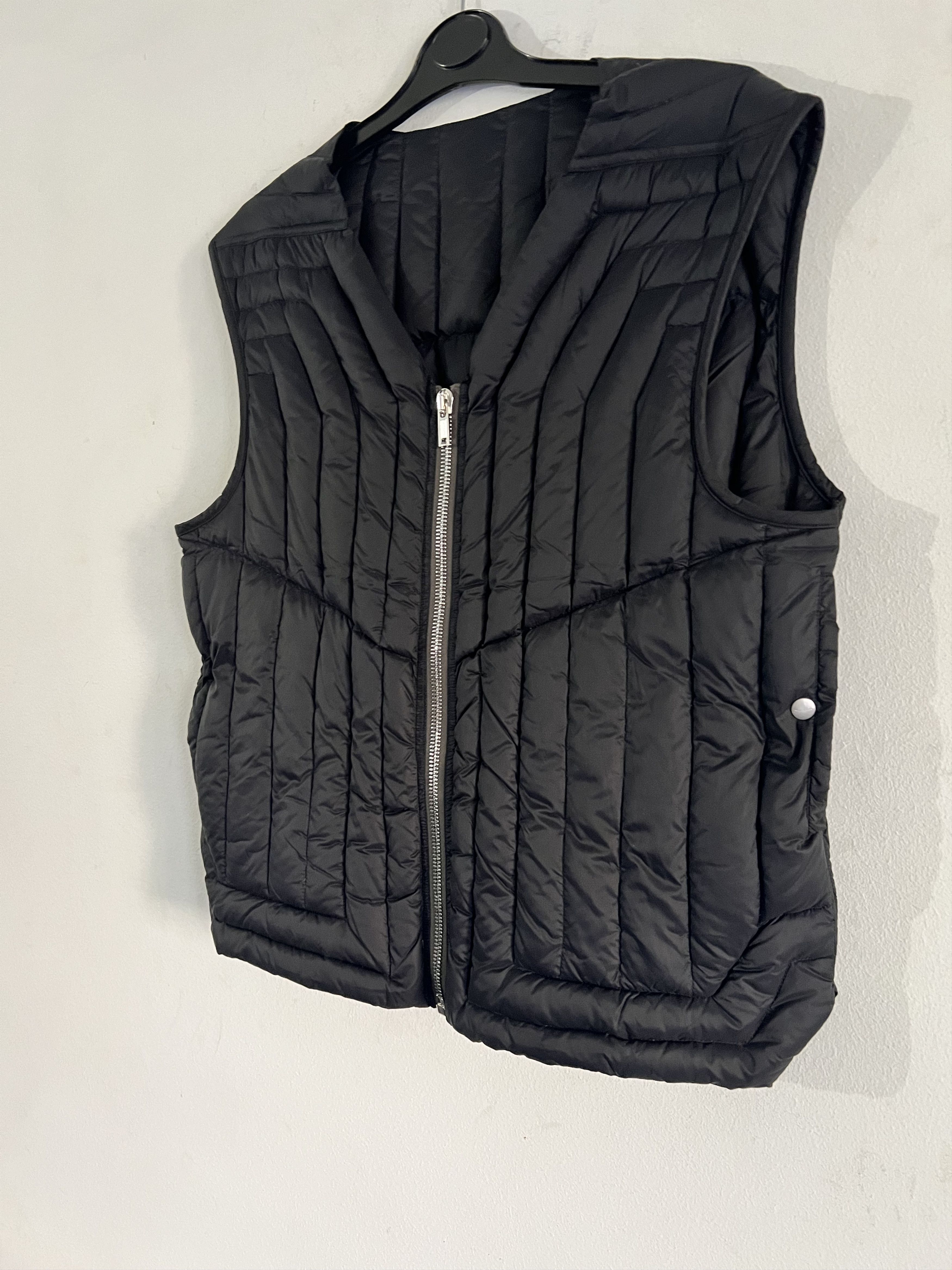 Rick Owens Quilted down gilet Size US M / EU 48-50 / 2 - 1 Thumbnail