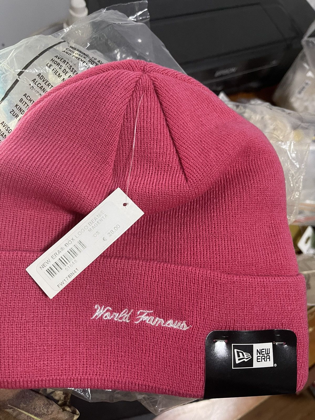 Supreme Supreme fw17 magenta pink new era box logo beanie hat Size ONE SIZE - 2 Thumbnail