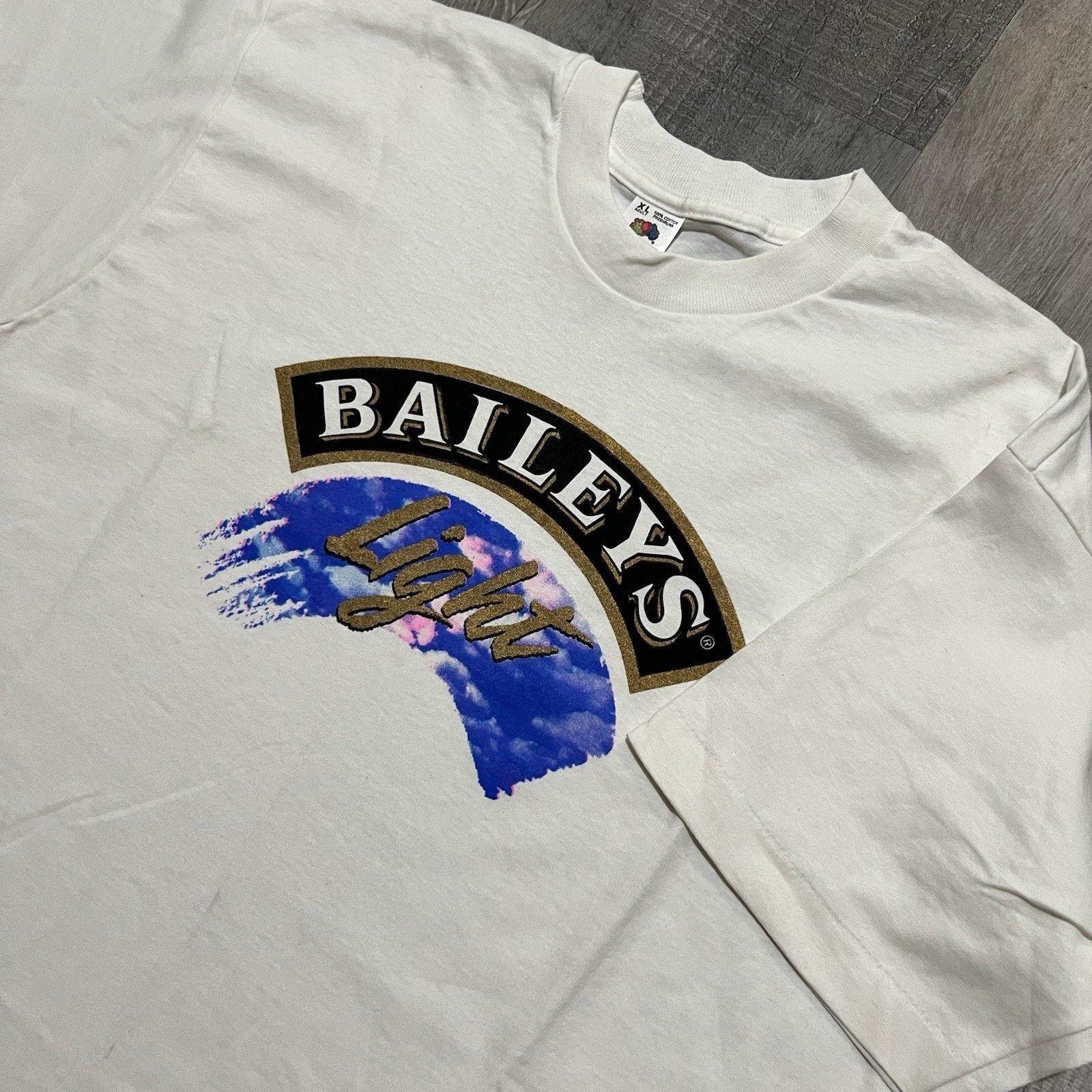 Vintage Vintage BAILEYS Irish Cream Liqueur 90s USA T Shirt Promo XL Size US XL / EU 56 / 4 - 2 Thumbnail