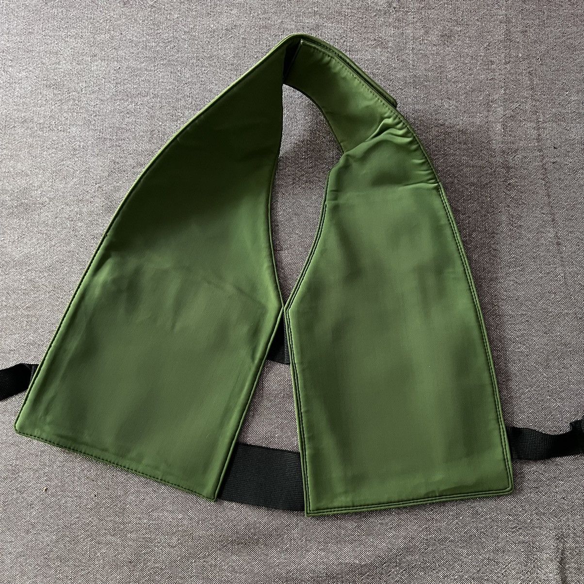 Miu Miu × Prada Miu Miu 1999 crossbody vest in green Size ONE SIZE - 4 Thumbnail