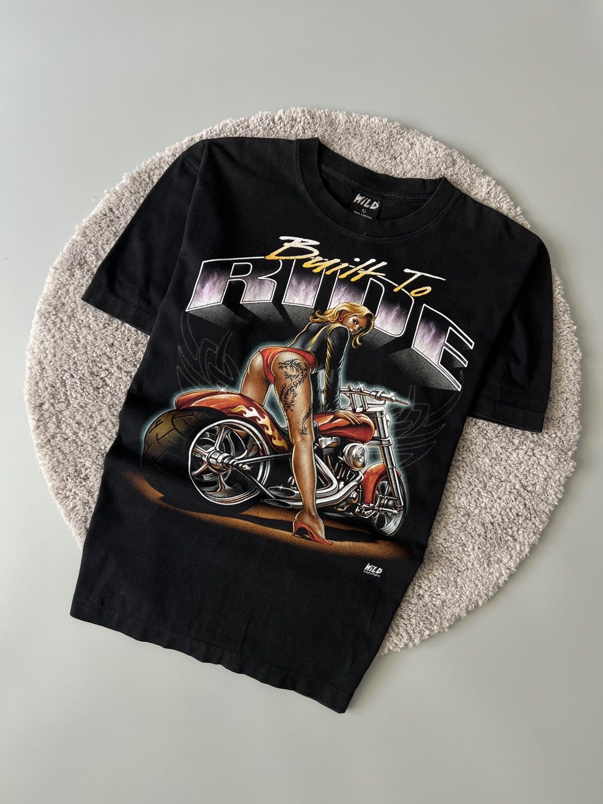 Vintage Vintage Sexy Girl Silhouette Born Wild T-Shirt Japan Style Size US L / EU 52-54 / 3 - 2 Thumbnail