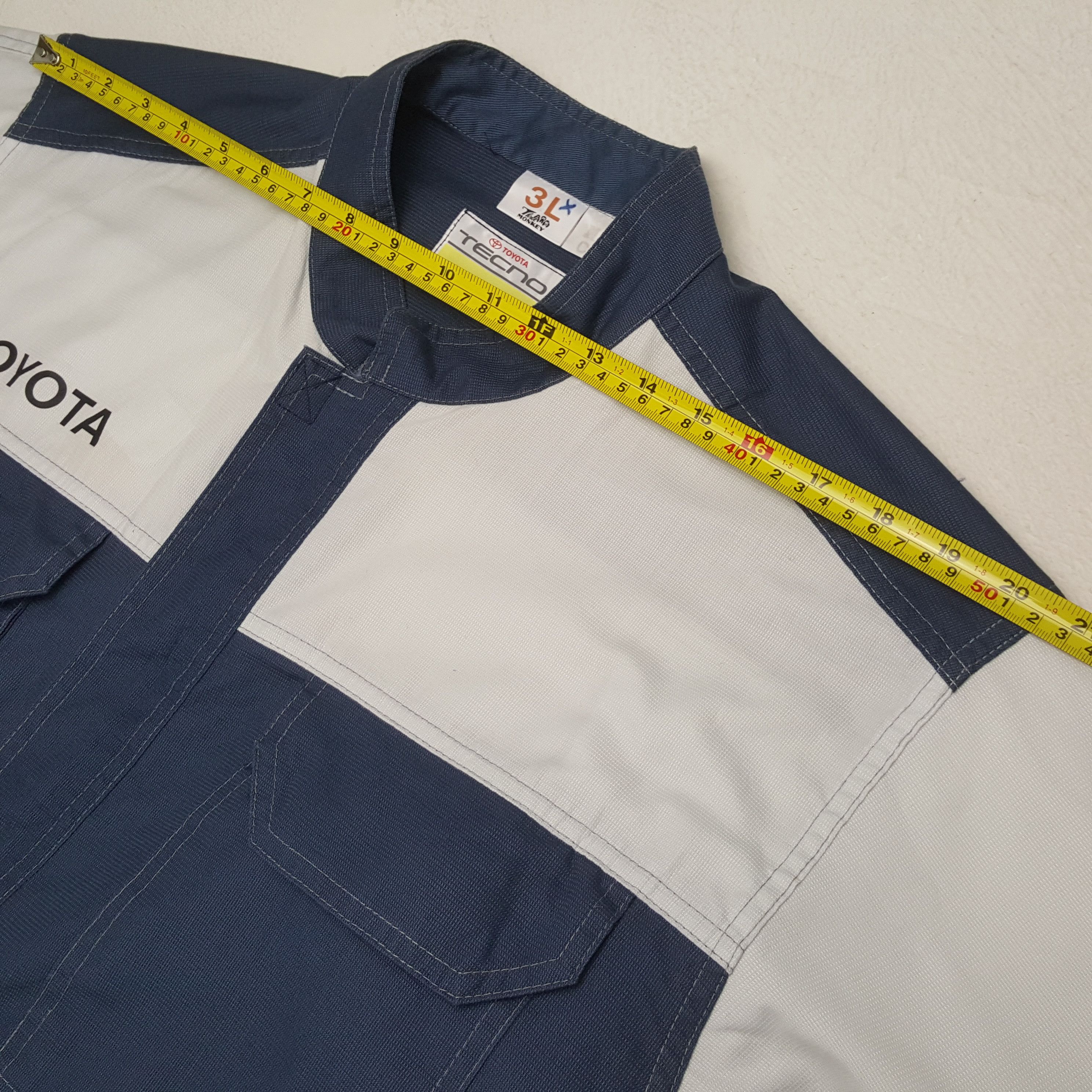 Japanese Brand Toyota Racing Workwear Motorsports Coverall RR21 Size US L / EU 52-54 / 3 - 9 Thumbnail