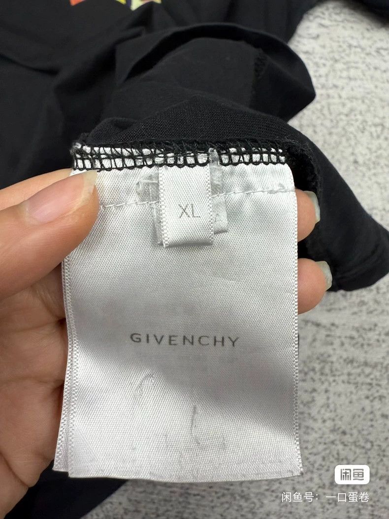 Givenchy Givenchy Printed Short-sleeve 2506-Nextarrow Size US XL / EU 56 / 4 - 3 Thumbnail
