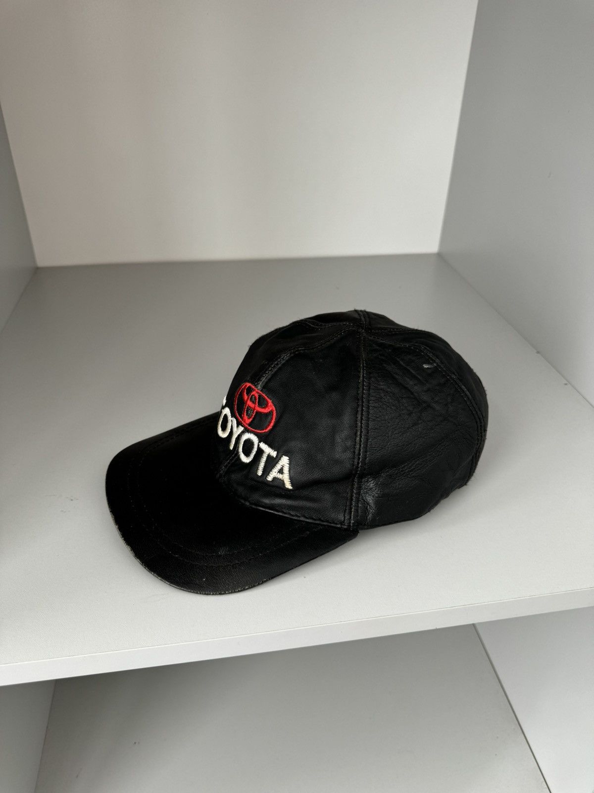 Leather Toyota Racing Vintage Logo Leather Cap Size ONE SIZE - 4 Thumbnail