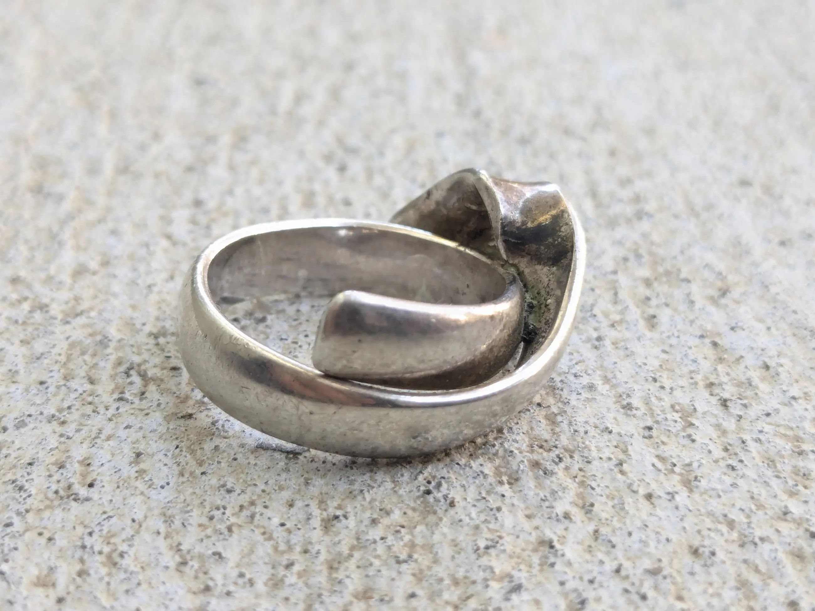 Jewelry × Vintage Vintage Sterling Silver Ring Malachite 10 Modern Abstract Size ONE SIZE - 9 Thumbnail