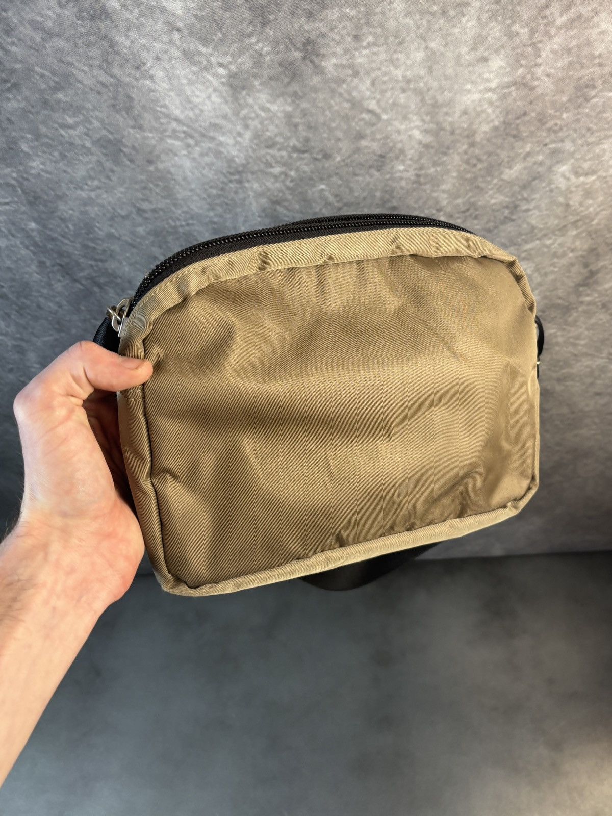 Vintage Vintage Hedgren Nylon Messenger Bag Mini Sling Pack 90s 2000 Size ONE SIZE - 9 Thumbnail