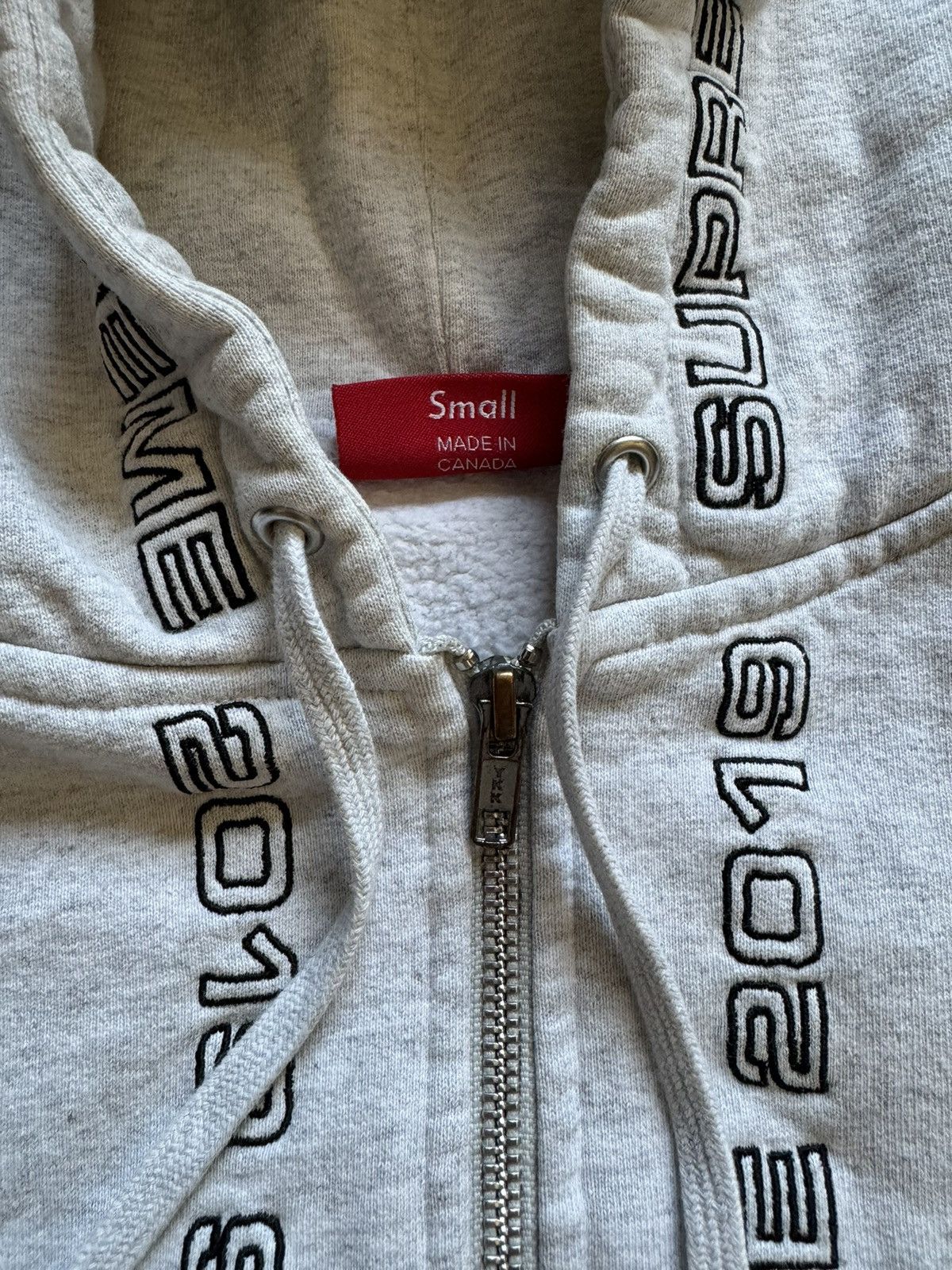 Supreme Supreme Topline Zip up 2019 White Size S Size US S / EU 44-46 / 1 - 5 Thumbnail