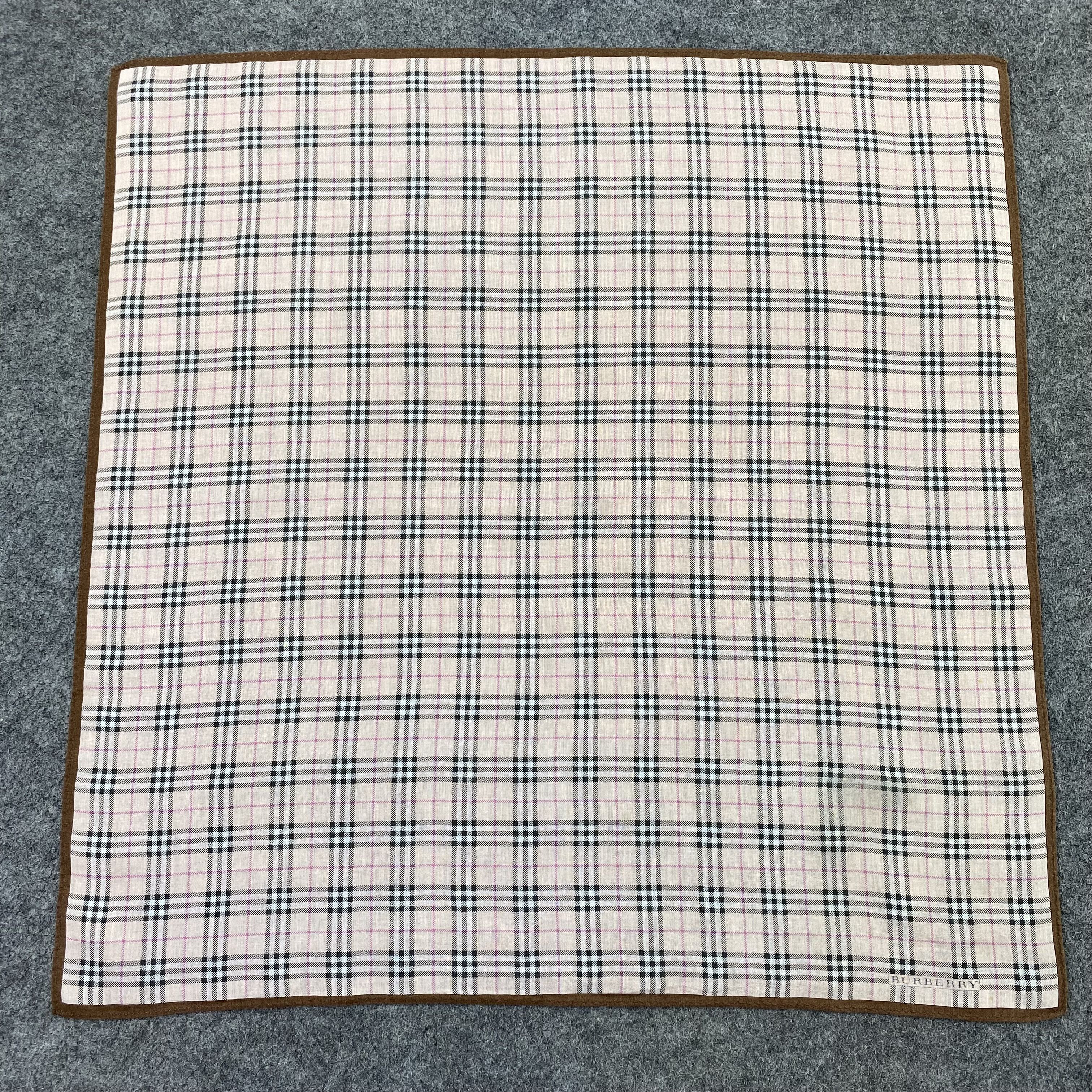 Burberry Burberry Handkerchief Neckerchief Bandana-B1641 Size ONE SIZE - 3 Thumbnail