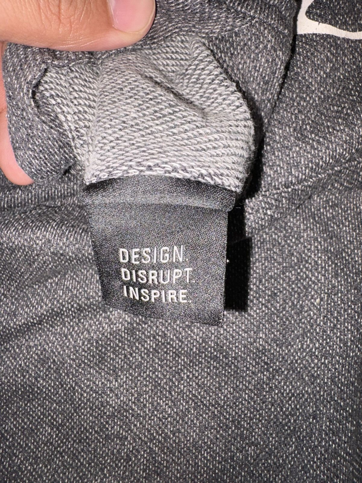 Oakley Vintage Oakley Graphic Logo Hoodie Grey/Black Marl - Size L Size US L / EU 52-54 / 3 - 8 Thumbnail