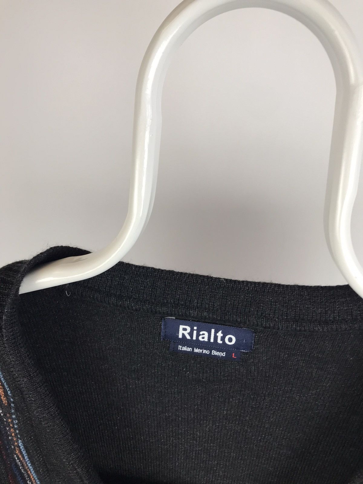 Vintage Vintage Rialto Italian Merino Blend Coogi Style Cardigan Size US L / EU 52-54 / 3 - 3 Thumbnail