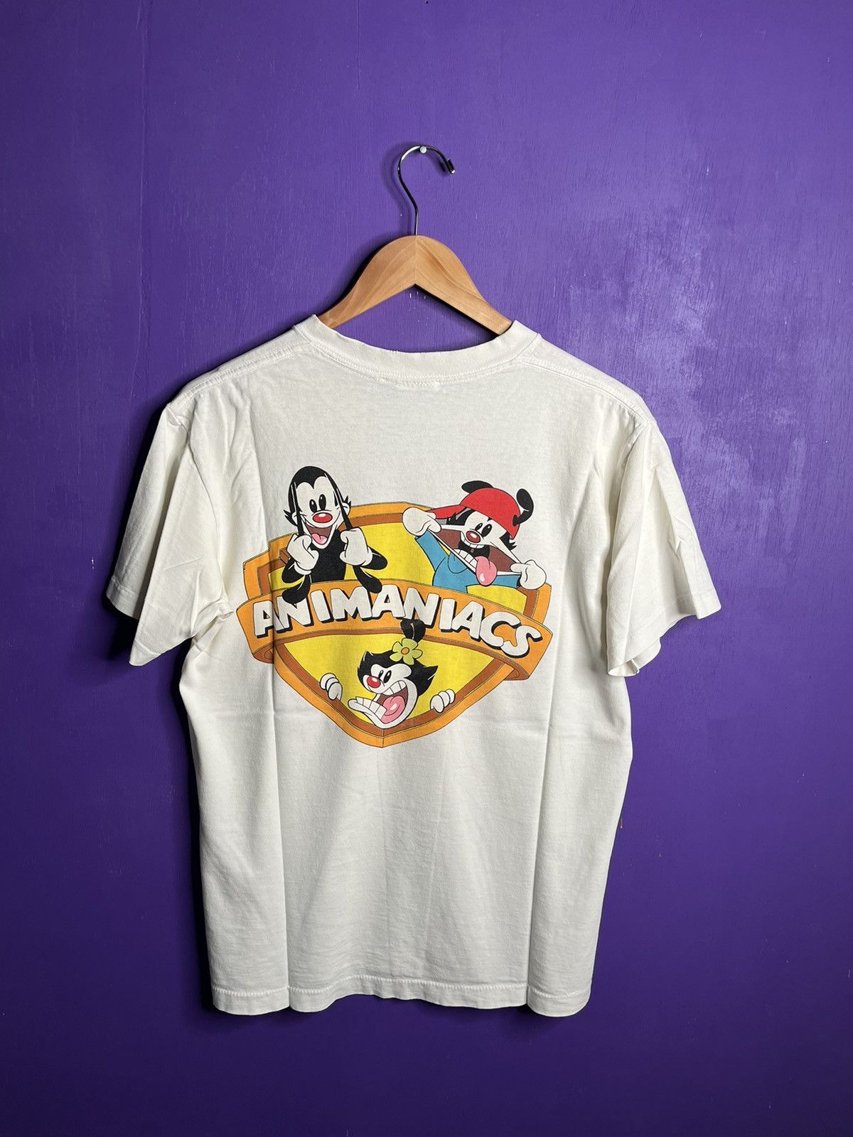 Vintage Vintage 90s Animaniacs shield logo cartoon t-shirt Size US M / EU 48-50 / 2 - 2 Thumbnail