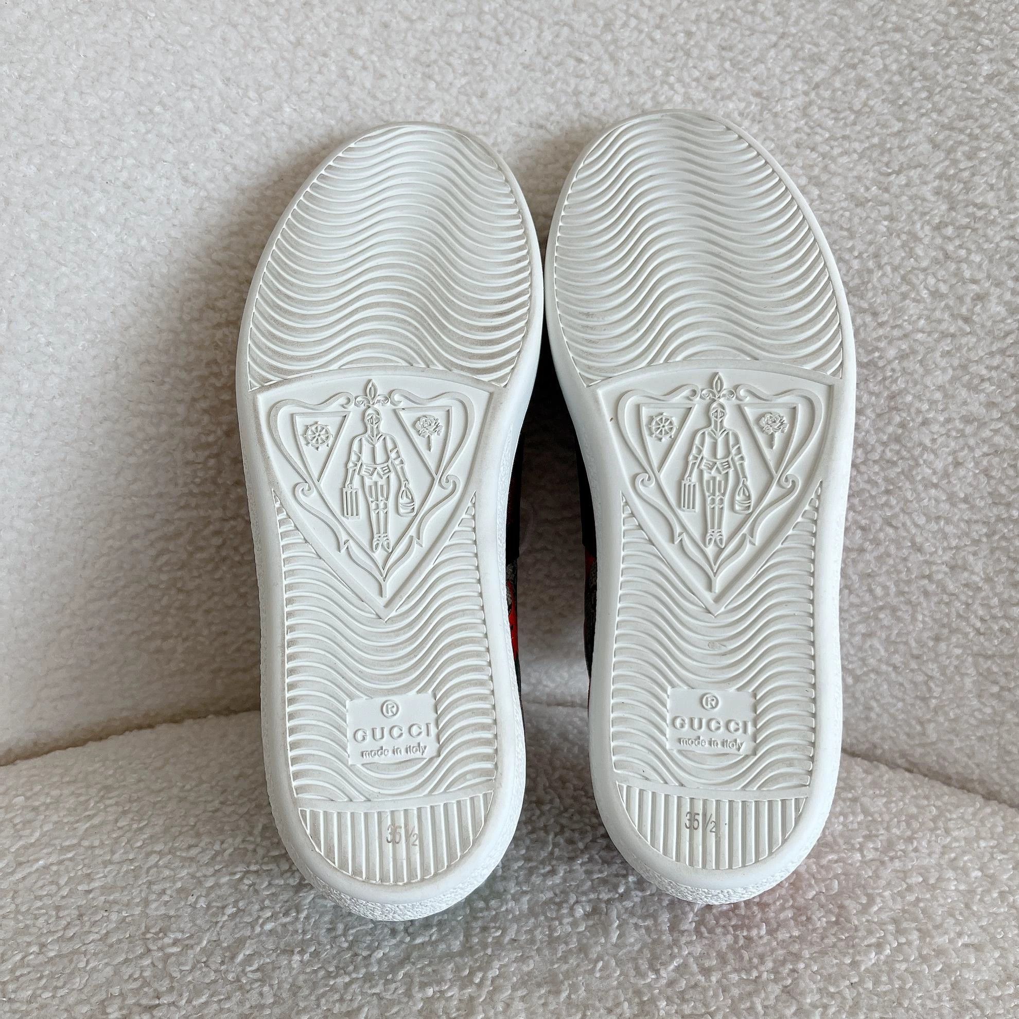 Gucci Gucci Strawberry Print Canvas Sneakers Women's 35.5 8710 Size US 4.5 / IT 34.5 - 6 Thumbnail
