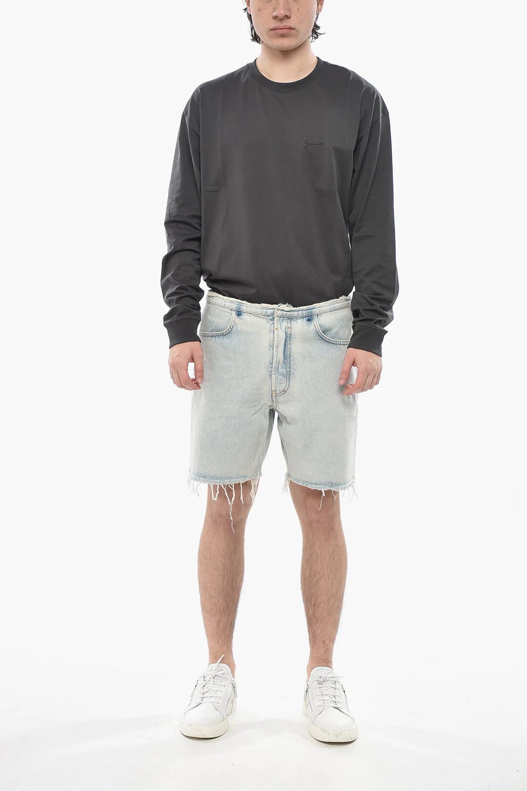 Givenchy og1mm0326 Light-Wash Denim Short in Light Blue Size US 31 - 4 Thumbnail