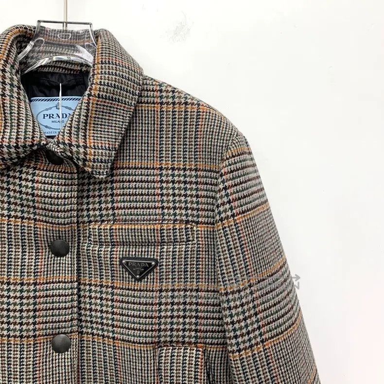 Prada Prada Colour-blocked triangular logo lapel single-breasted Size XS / US 0-2 / IT 36-38 - 3 Thumbnail
