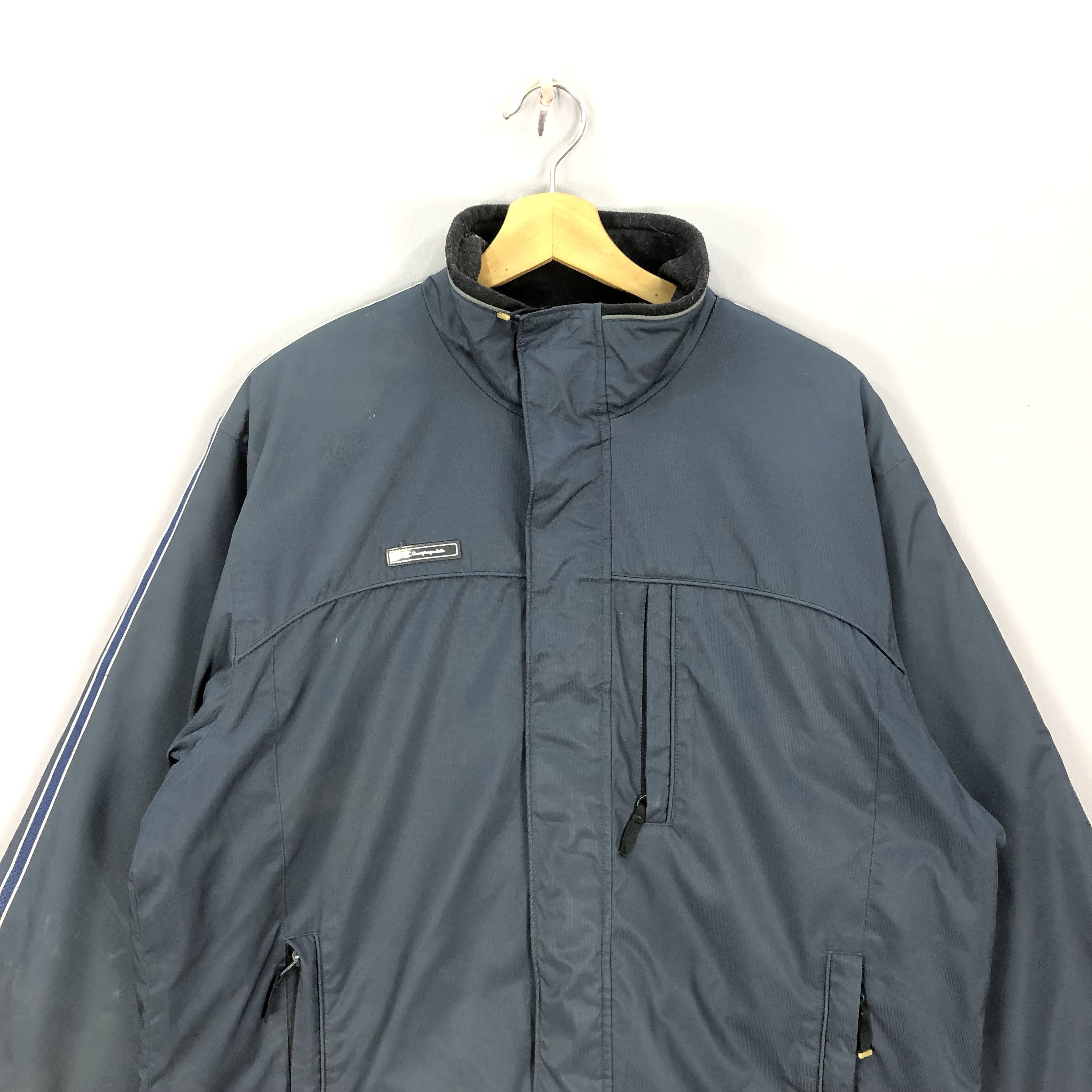 Champion Vintage Champion Zipper Windbreaker Jacket Size US XL / EU 56 / 4 - 7 Thumbnail