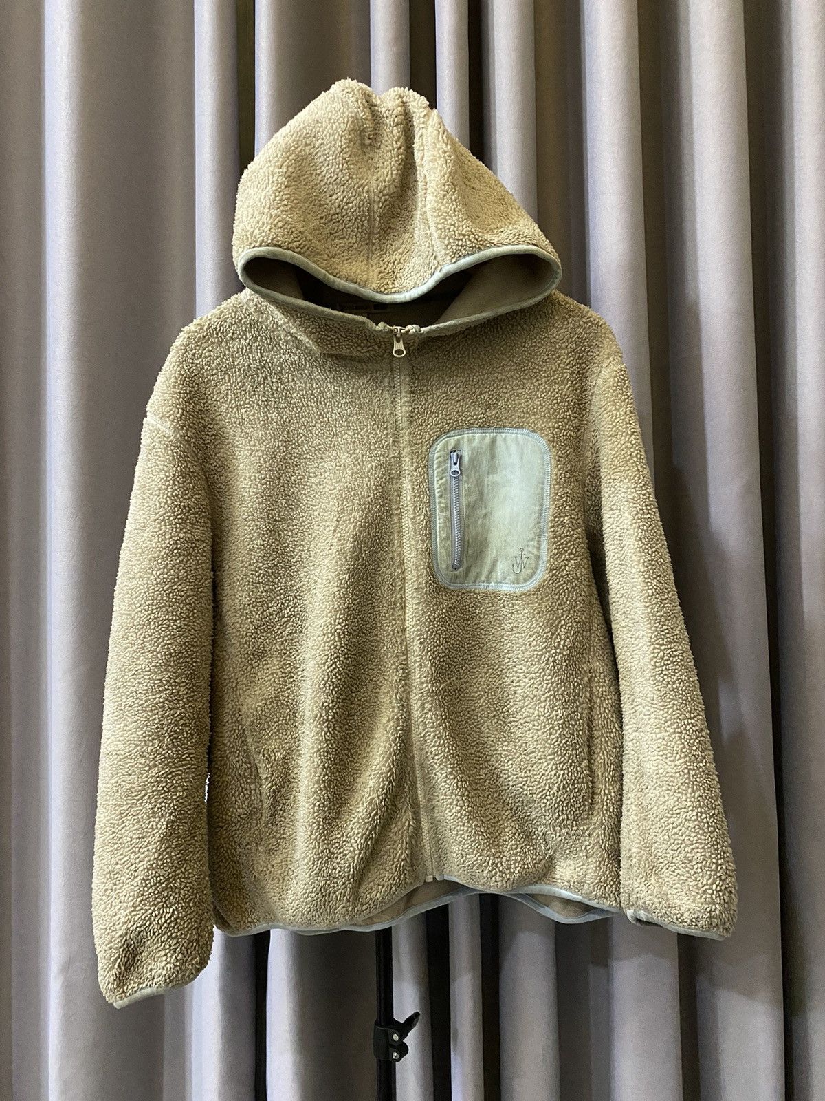 Uniqlo Uniqlo Jw anderson fleece Hoodie Size US L / EU 52-54 / 3 - 2 Thumbnail