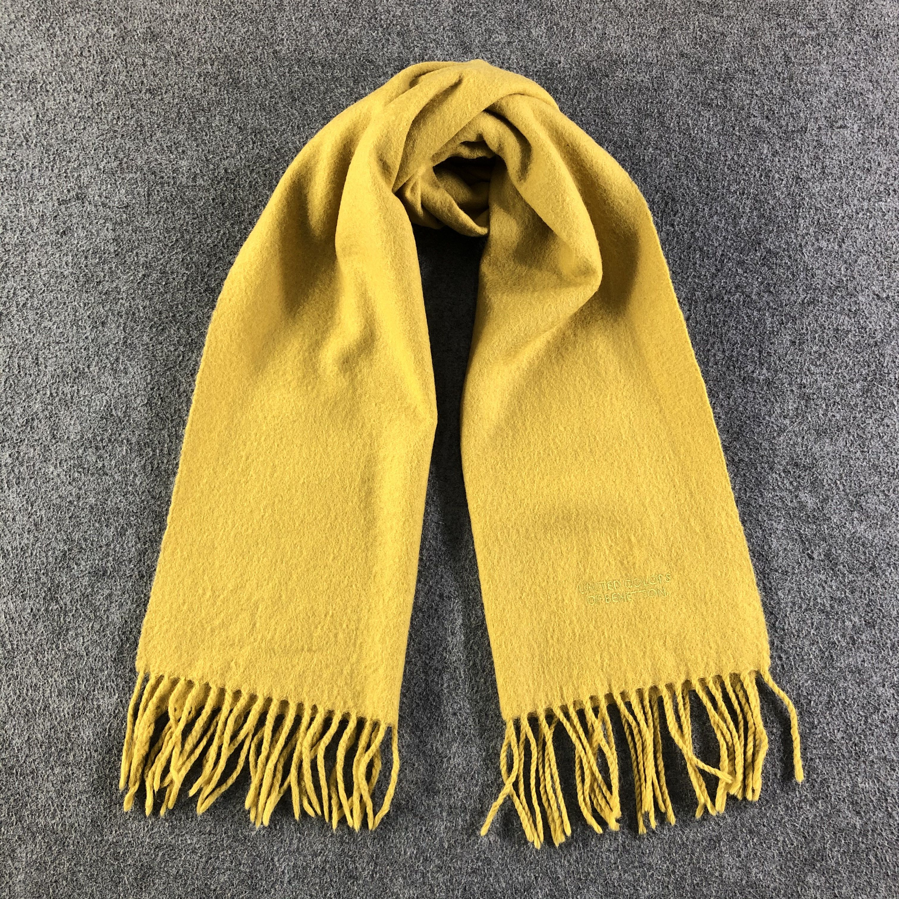 United Colors Of Benetton United Colors Of Benetton Scarf / Muffler / Neckwear P005 Size ONE SIZE - 1 Thumbnail