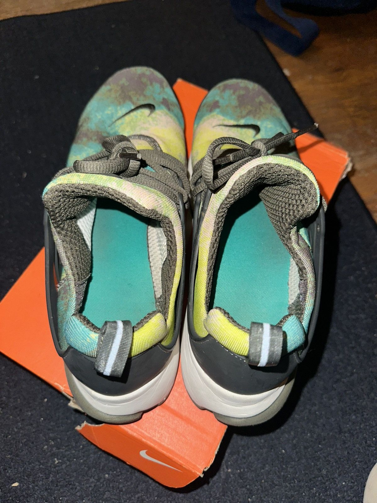 Nike Nike Air Presto Size US 10 / EU 43 - 4 Thumbnail