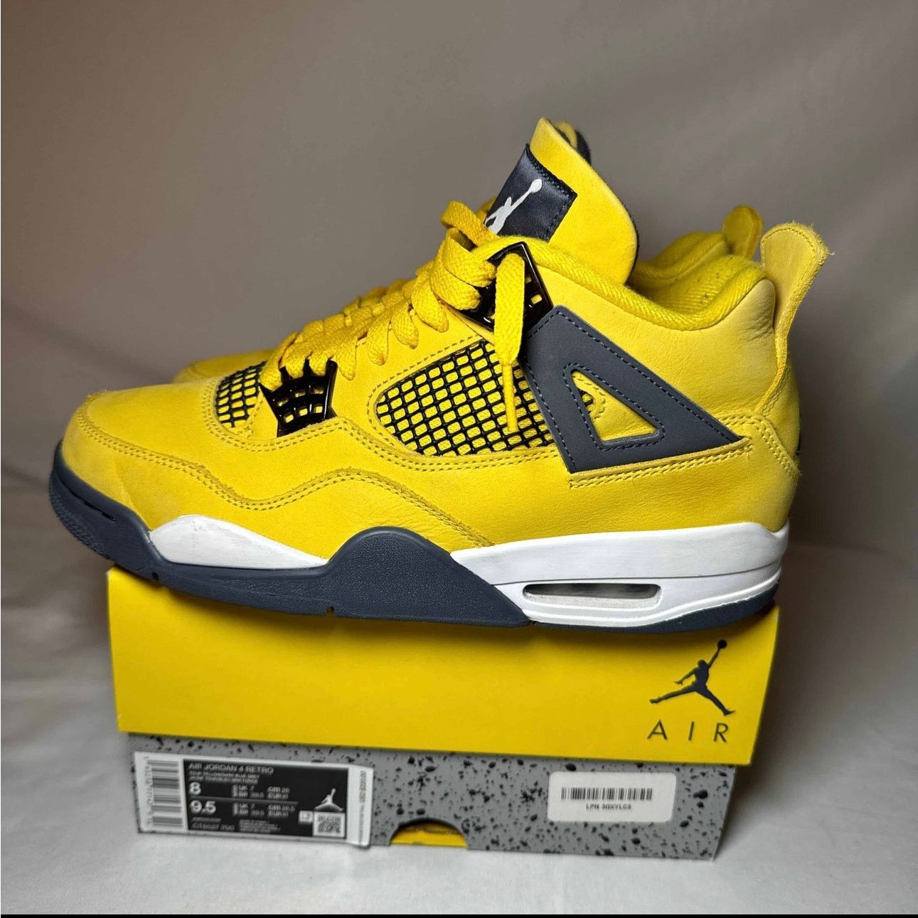 Jordan Brand × Nike Size 8 - Nike Air Jordan 4 Retro Lightning 2021 Men's Shoes Size US 8 / EU 41 - 8 Thumbnail