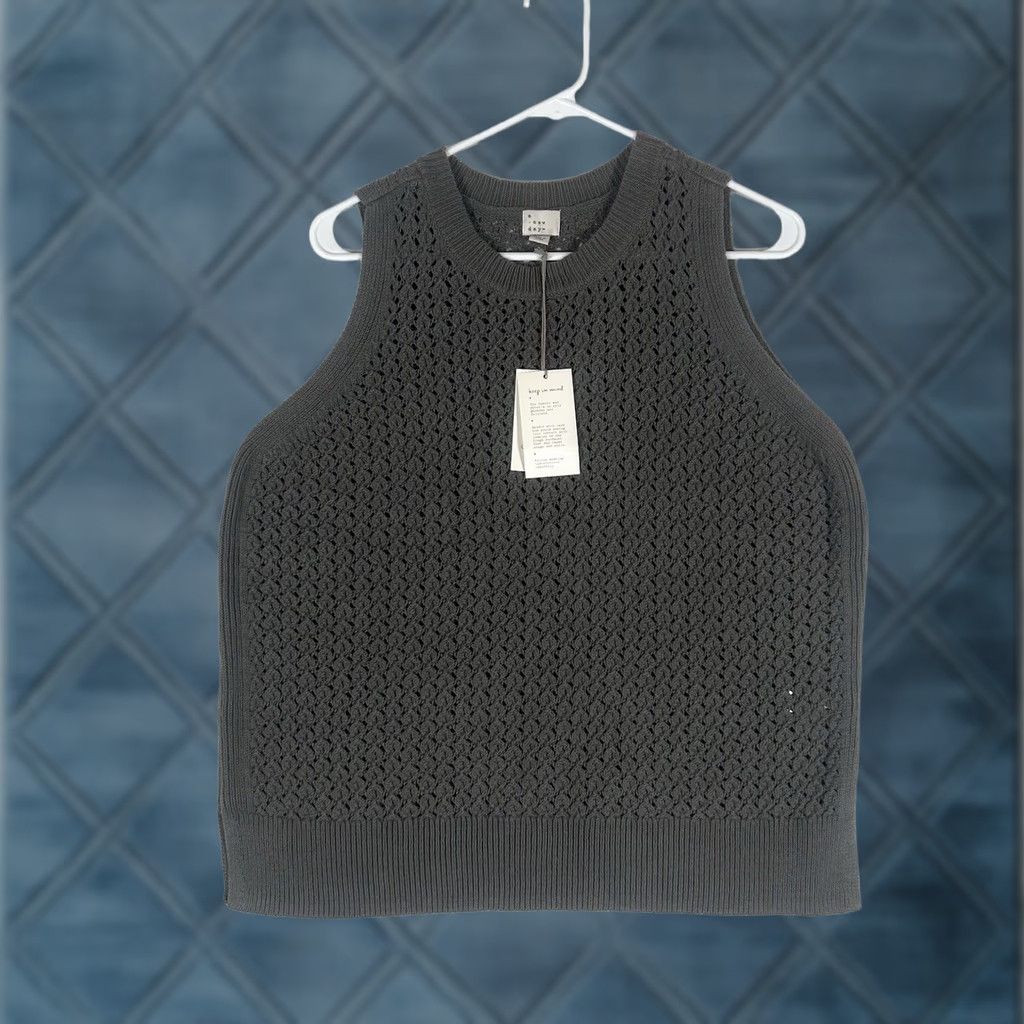 Vintage A New Day Womens Vest Knit Gray Sleeveless Crew Neck L NWT Size L / US 10 / IT 46 - 1 Thumbnail