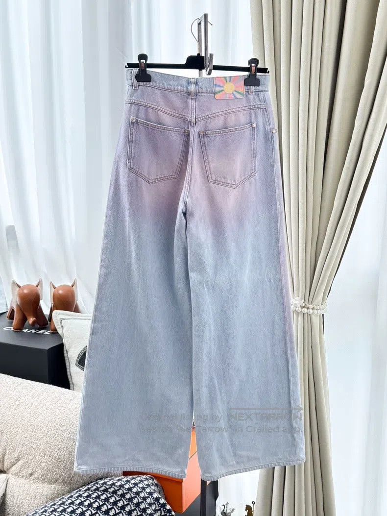 Chanel Chanel 24C Spring and Summer Show Pink Gradient Blue Blush Size 24" / US 00 / IT 34 - 5 Thumbnail