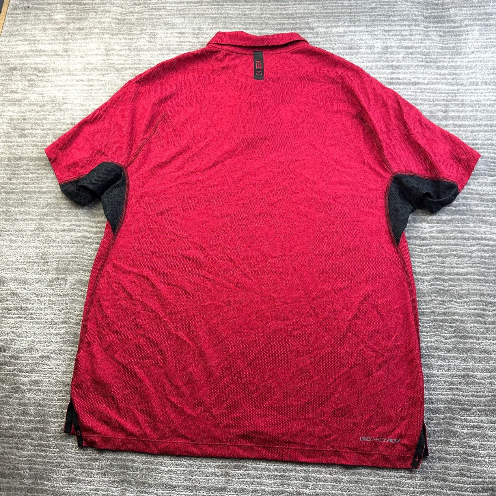 Nike Nike Tiger Woods Polo Shirt Mens Large Red Dri-Fit ADV Short Sleeve Golf Casual Vintage No Size US L / EU 52-54 / 3 - 2 Thumbnail