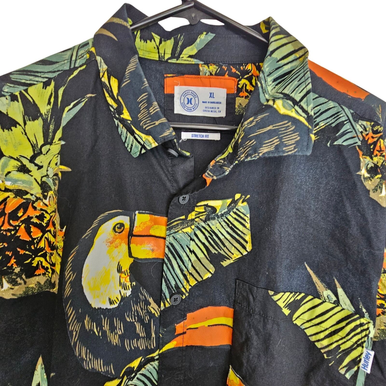 Hurley Hurley Mens Tropical Hawaiian Shirt Toucan Pineapple Print Size US XL / EU 56 / 4 - 2 Thumbnail