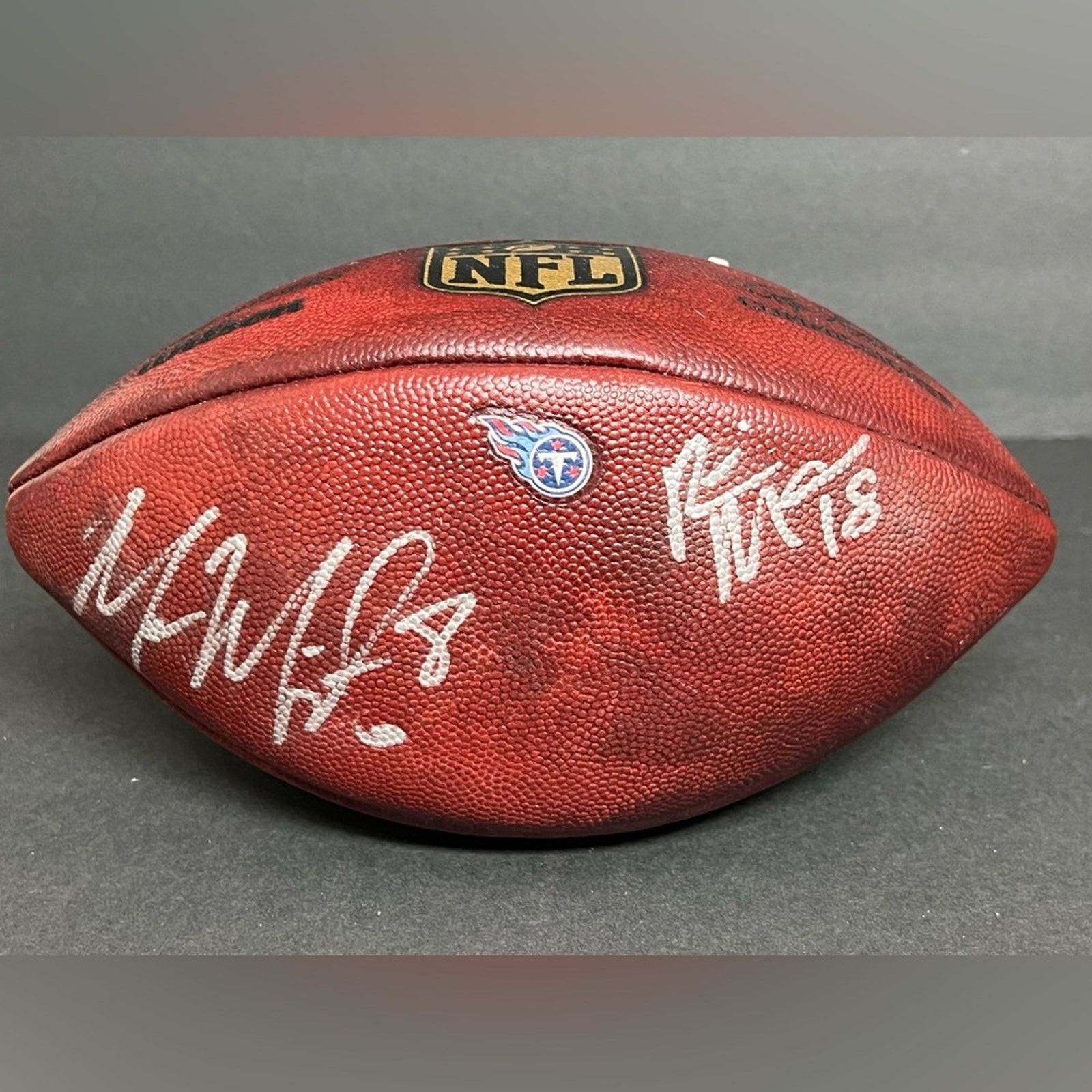Wilson Autograph Mariota Sharpe Matthews Game Used Football TITANS Size ONE SIZE - 4 Thumbnail