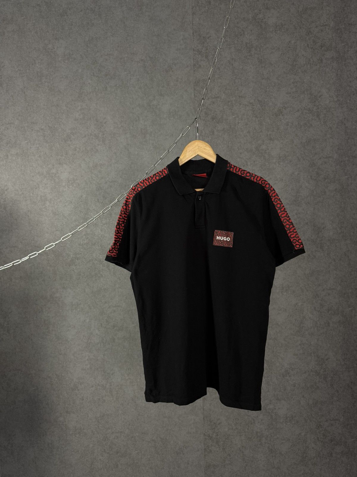 Designer × Hugo Boss Hugo Boss monogram polo tee Size US M / EU 48-50 / 2 - 1 Thumbnail