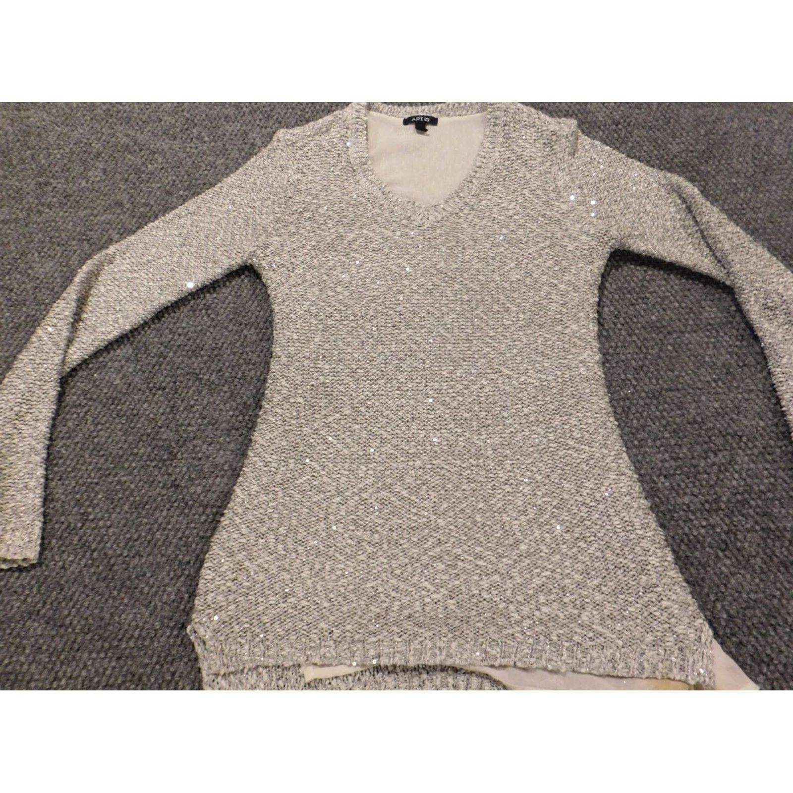 Apt. 9 Apt 9 Womens Sweater Small gray pullover crewneck lined Knit Long Sleeve Embroidered Classic Knit Style Casual Men? No Size S / US 4 / IT 40 - 3 Thumbnail