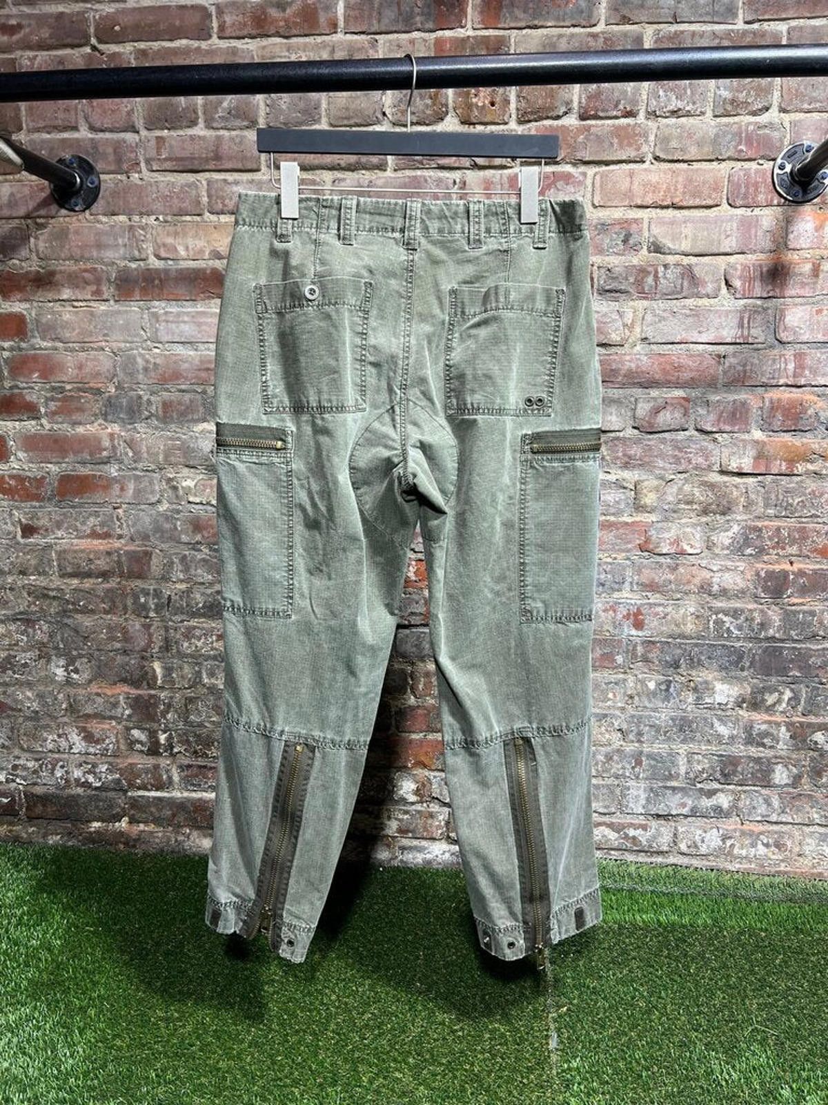 Vintage Vintage Olive Green Cargo Pants Sz. M Size ONE SIZE - 2 Thumbnail