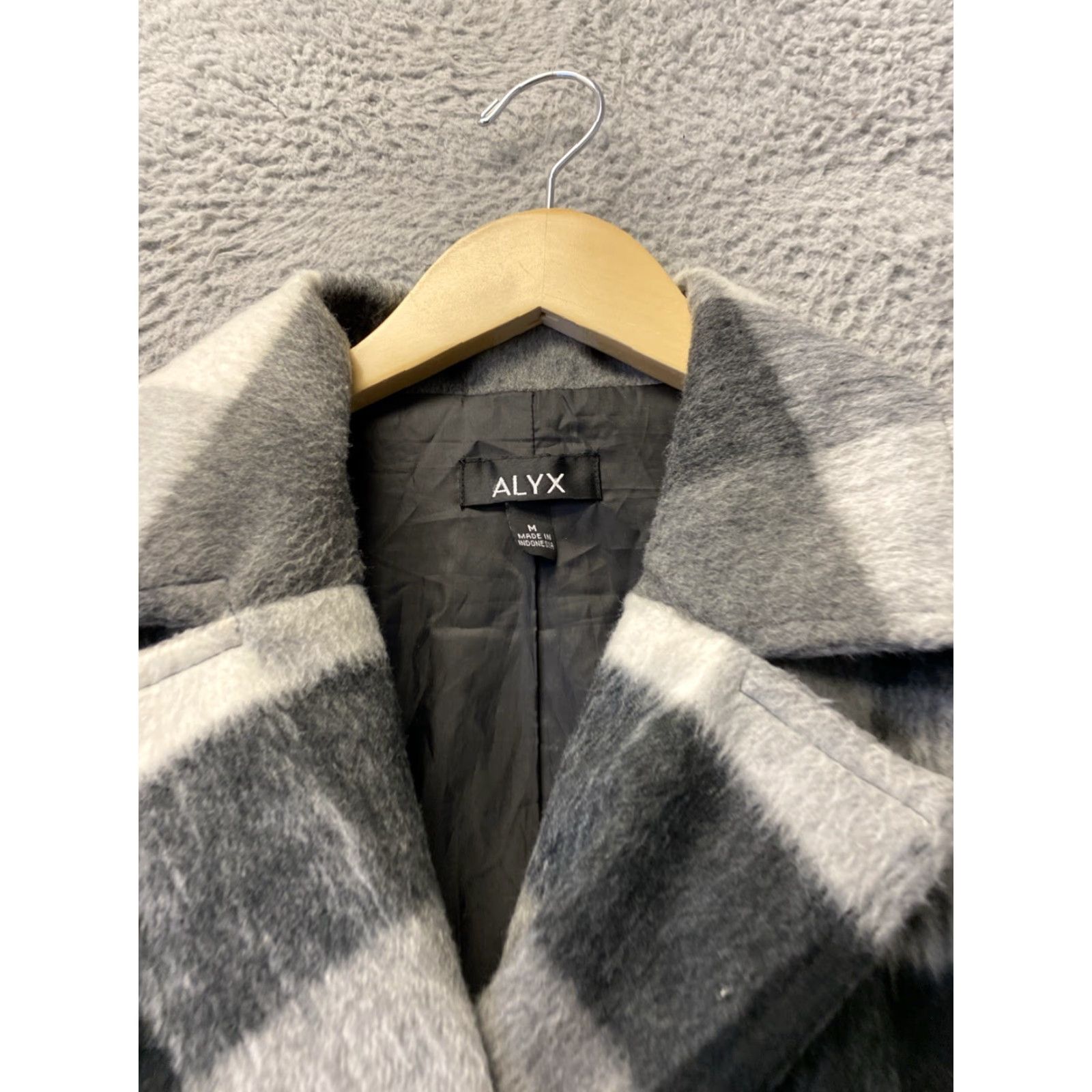 Alyx Alyx Cape Jacket Plaid Women M Belted Batwing Lapel Neck Black Polo Polyester Cape Jacket Womens M Plaid Belted 0177 Size M / US 6-8 / IT 42-44 - 4 Thumbnail
