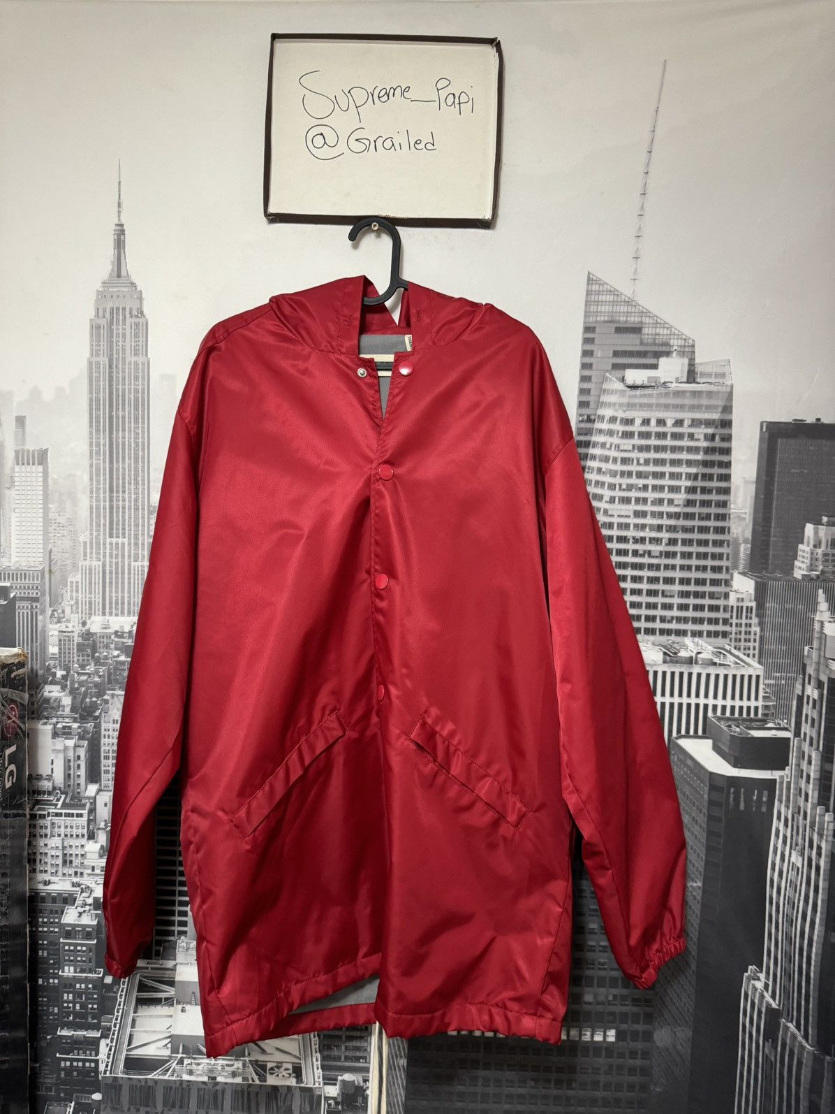 Fear of God FOG Fear of God Essentials Graphic Hooded Jacket SZ S Red💥 Size US S / EU 44-46 / 1 - 5 Thumbnail
