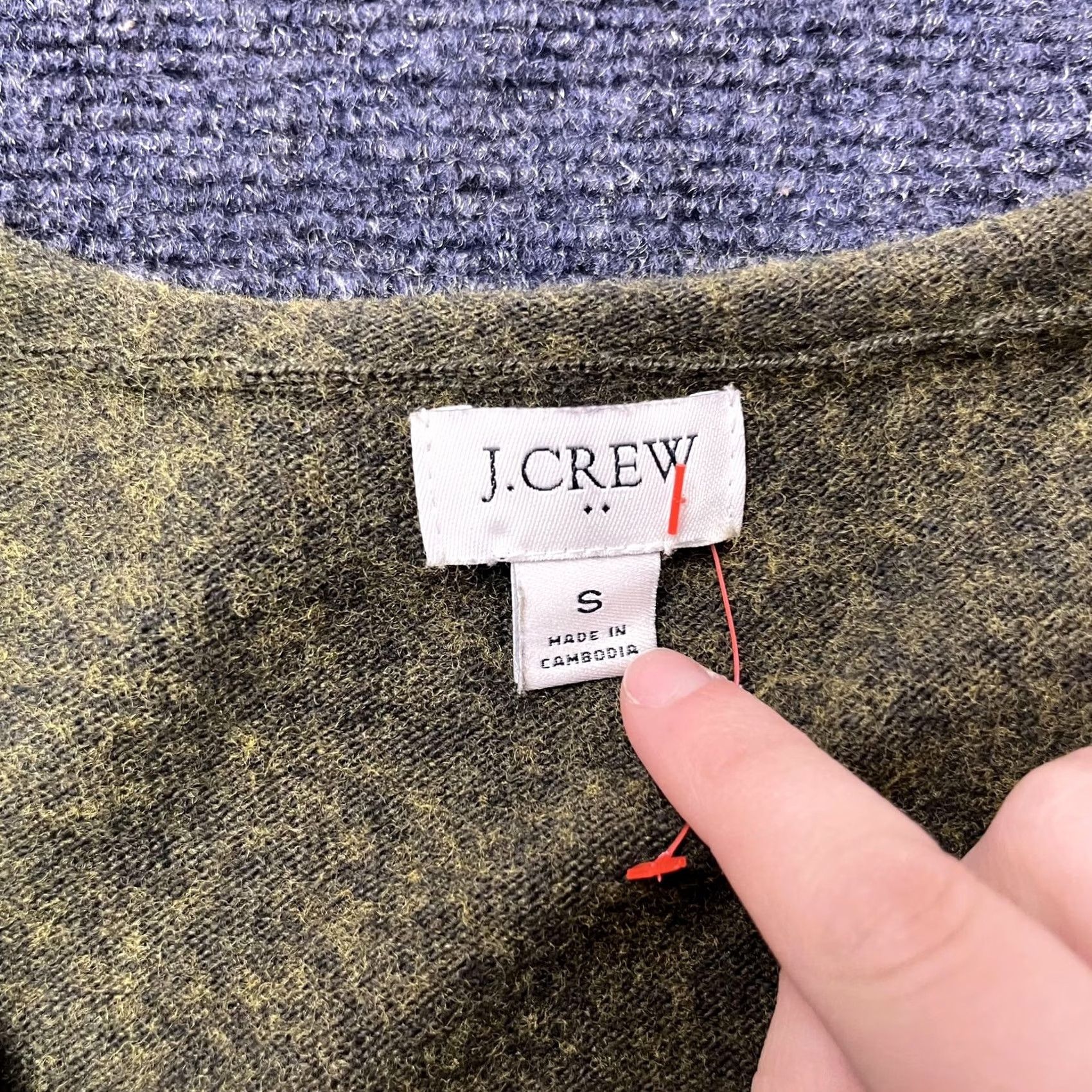 J.Crew J Crew Sweater Womens Small Green Wool Blend V Neck Long Sleeve Knit Pullover Size S / US 4 / IT 40 - 3 Thumbnail