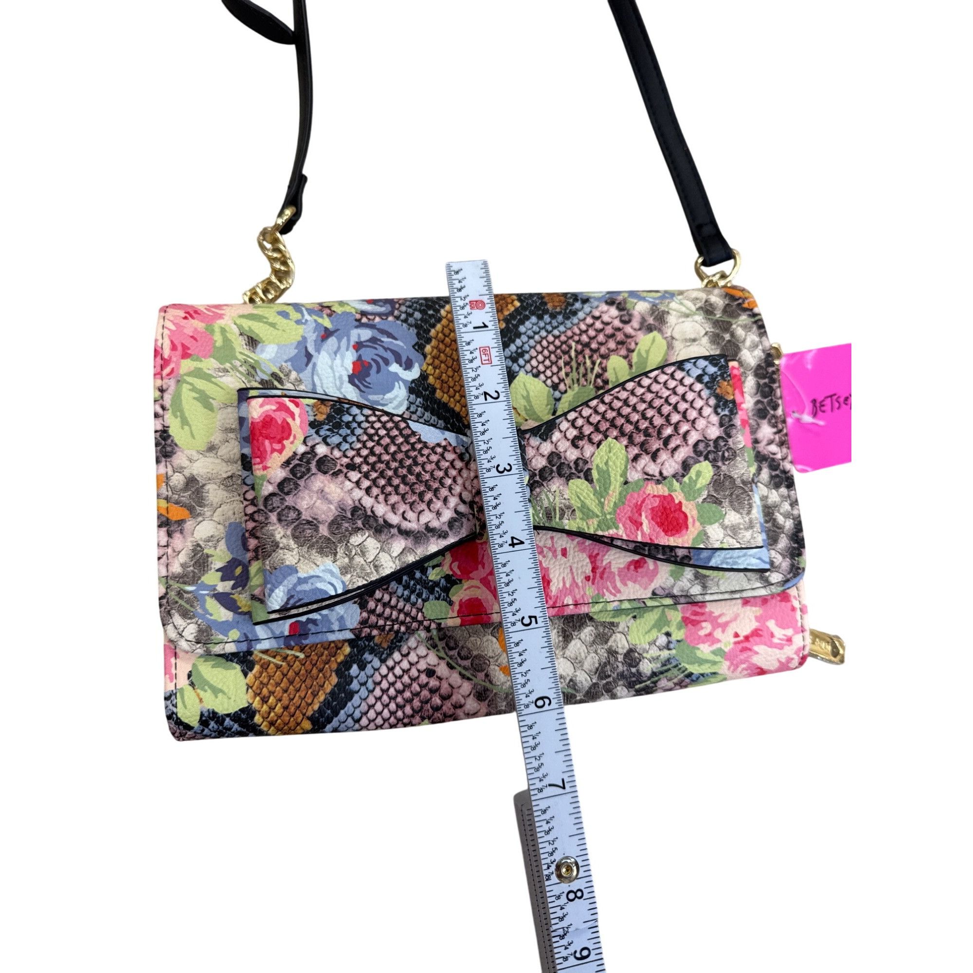 Betsey Johnson Betsey Johnson Floral Snakeskin Crossbody Clutch Purse SKU 7 Size ONE SIZE - 7 Thumbnail