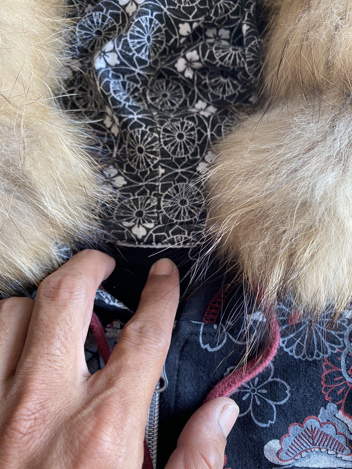KMRii Intheattic Sukajan Fur Hoodie Lgb Ifsixwasnine Size US M / EU 48-50 / 2 - 3 Thumbnail