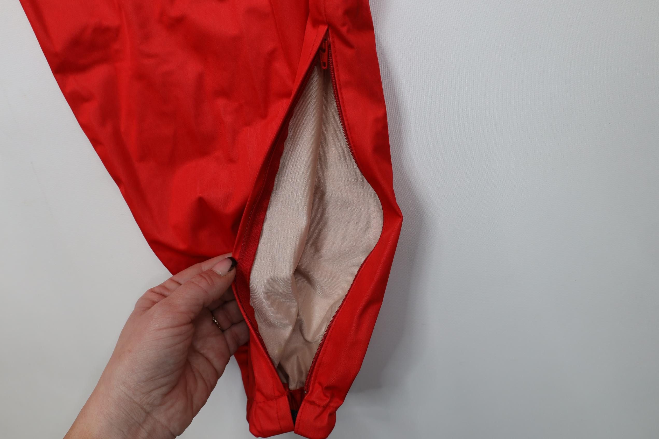 Vintage Vintage 80s Streetwear Waterproof Joggers Pants Red USA Size US 34 / EU 50 - 8 Thumbnail