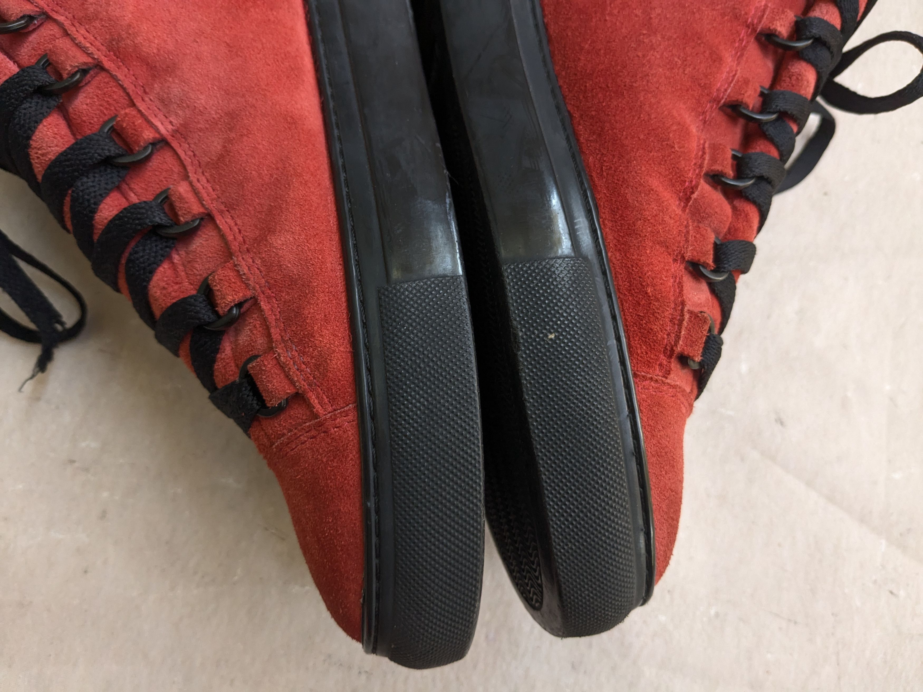 Balenciaga Balenciaga Arena Red Suede 10 Leather High Tops Black Size US 10 / EU 43 - 13 Thumbnail